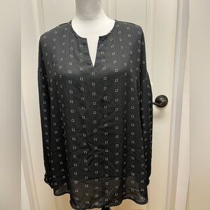 Banana Republic, women’s blouse, size large, black with white circular design